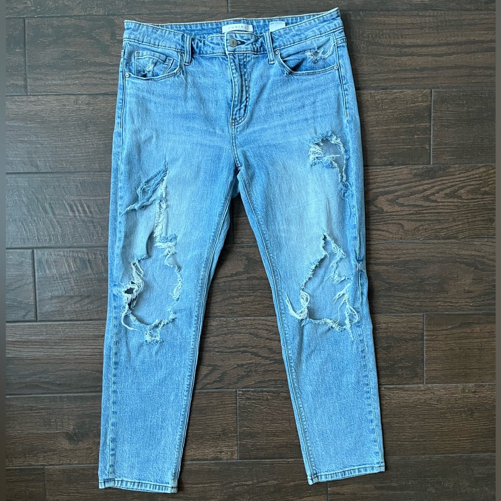 Eunina mid rise washed light blue girlfriend jeans